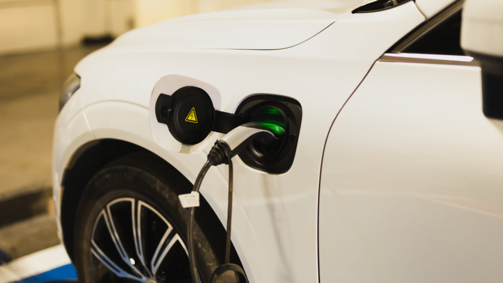 Artificial Intelligence in Electric Cars by 2025