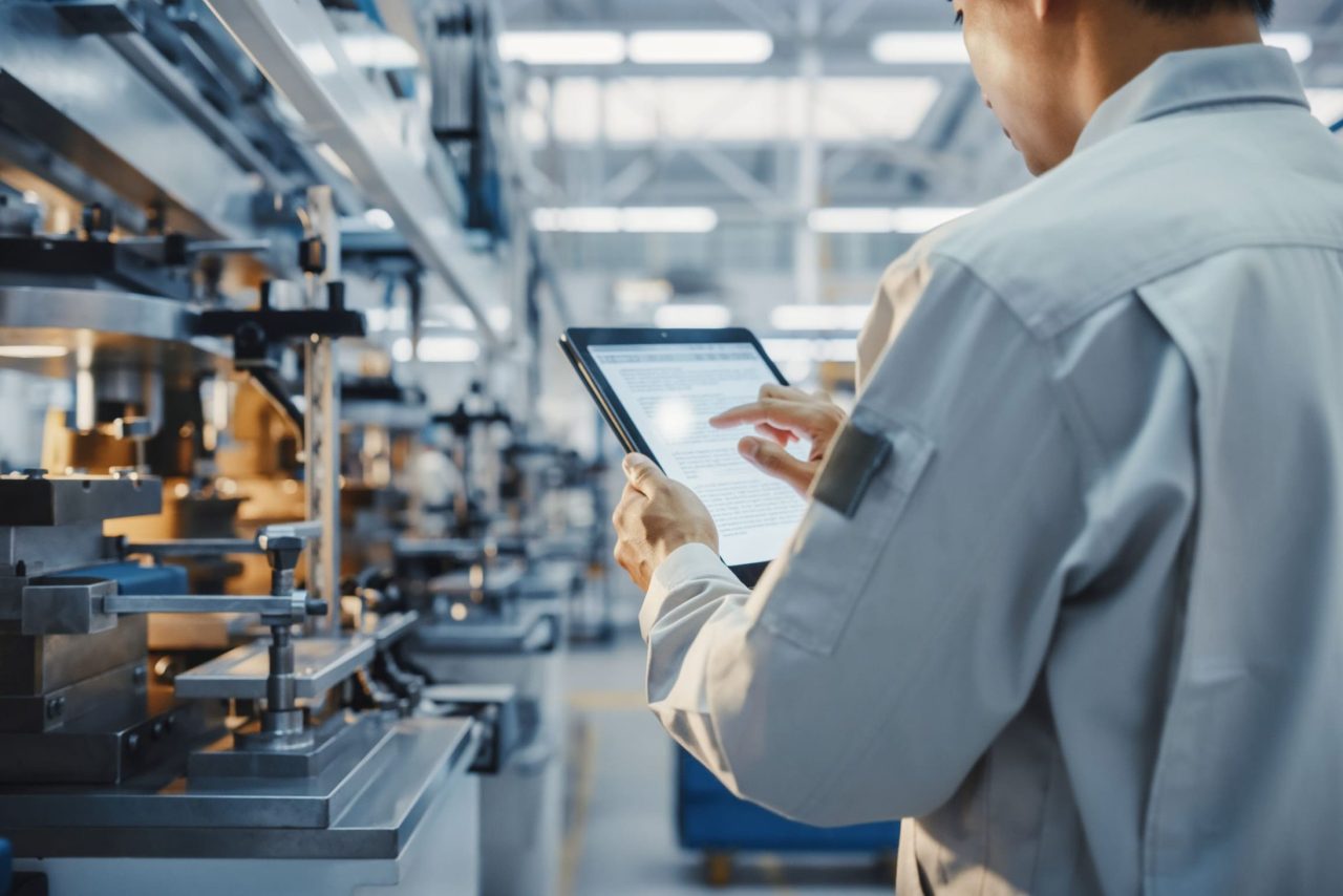 industrial maintenance technician tablet machinery